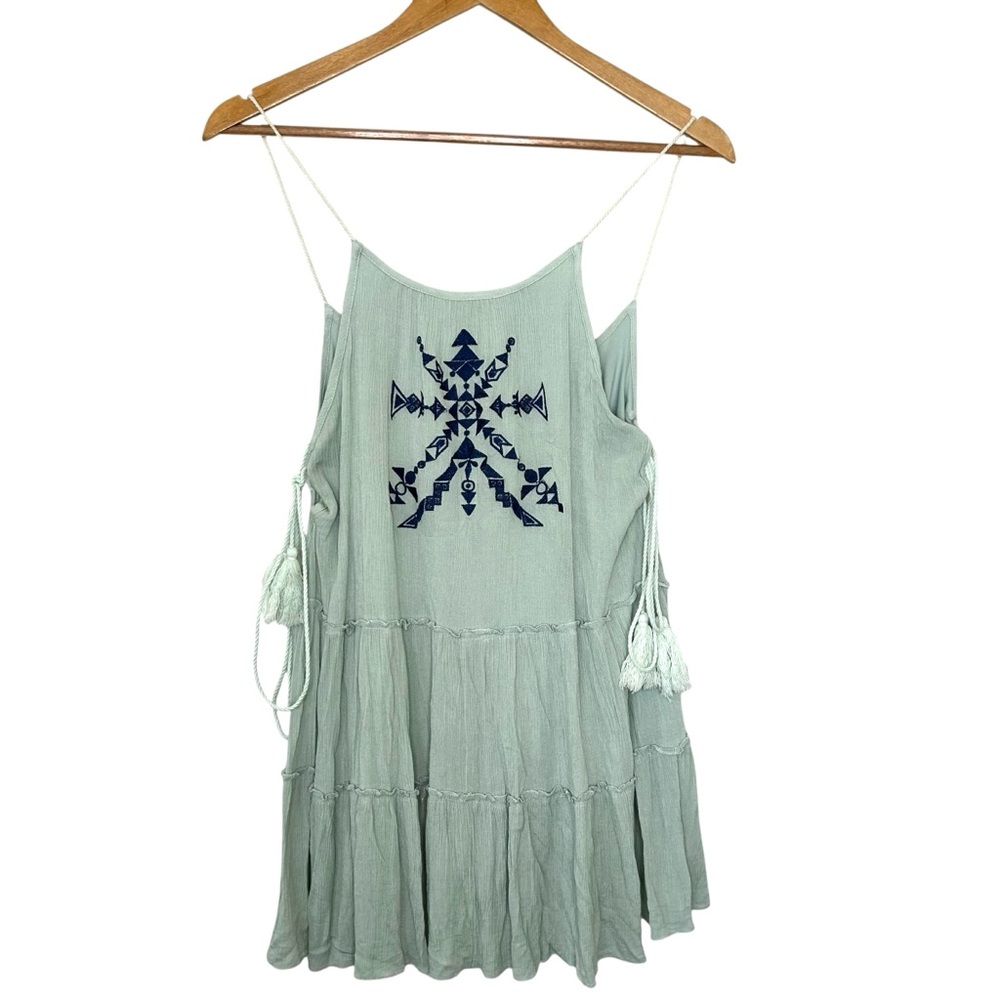 INA Boho seafoam Blue Embroidered flowy sleeveless top size small